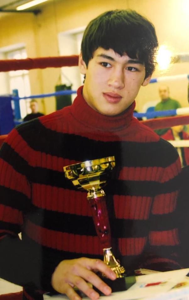 Бивол Дима Юный чемпион Дворец пионеров.jpg