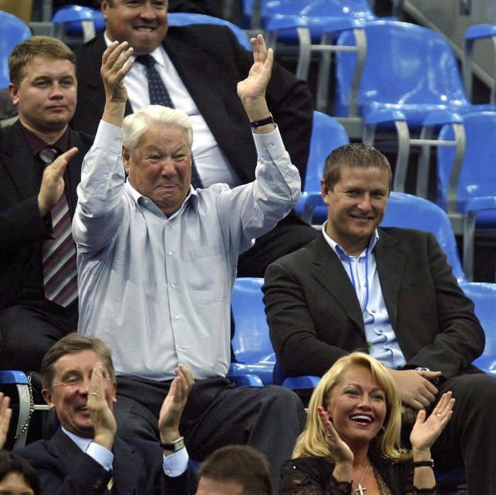 Кафельников: У российских теннисистов есть шансы выиграть турнир Большого Шлема Кафельников: У российских теннисистов есть шансы выиграть турнир Большого Шлема