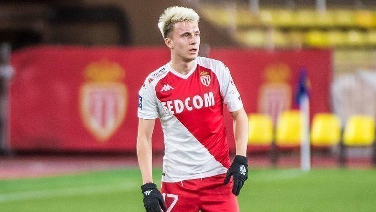 Слуцкий назвал подходящий клуб для Головина Слуцкий назвал подходящий клуб для Головина