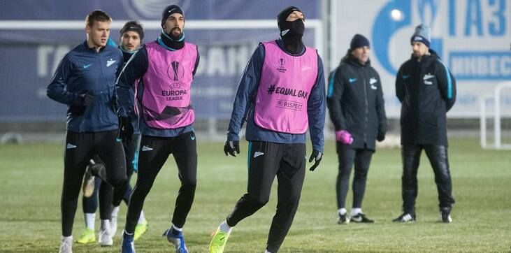 Супруга Ерохина переборщила с эмоциями, «Зениту» нужна победа в матче с «Копенгагеном» Супруга Ерохина переборщила с эмоциями, «Зениту» нужна победа в матче с «Копенгагеном»