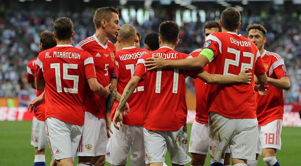 Первый канал покажет матчи сборной России против Мальты и Слоенкии, Матч ТВ – со Словакией