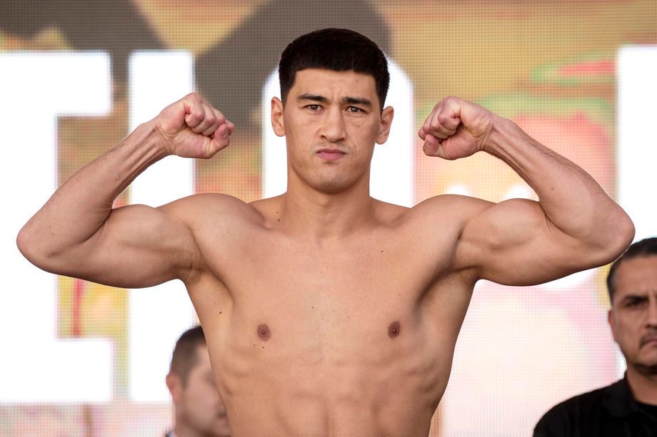 Бой Бивола и Альвареса Бой Бивола и Альвареса