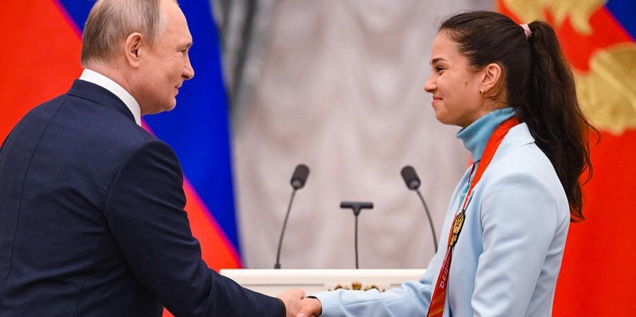 Степанова посоветовала Гашеку оставить советы при себе