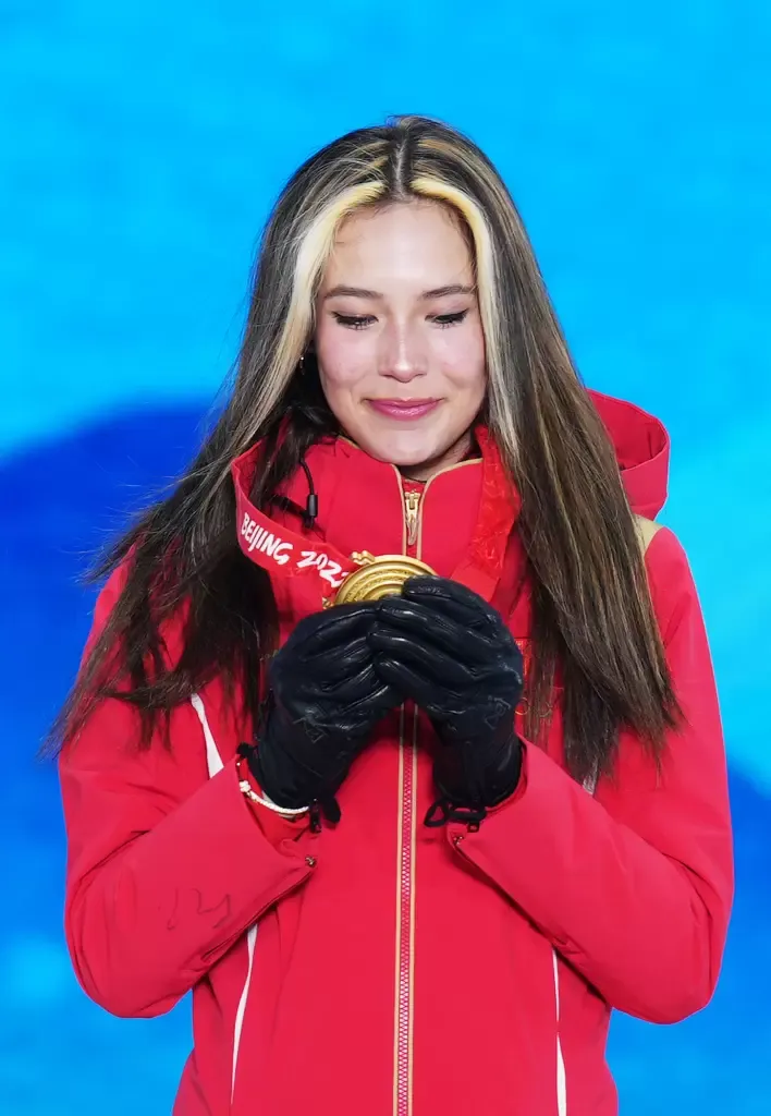 Эйлин Гу