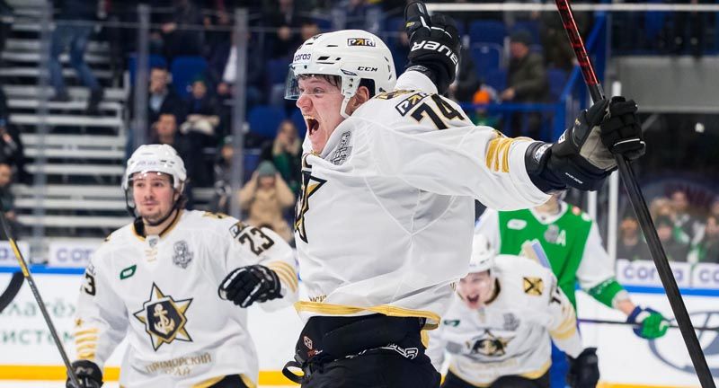 «Адмирал» обыграл «Салават Юлаев», установив в матче рекорд плей-офф КХЛ «Адмирал» обыграл «Салават Юлаев», установив в матче рекорд плей-офф КХЛ