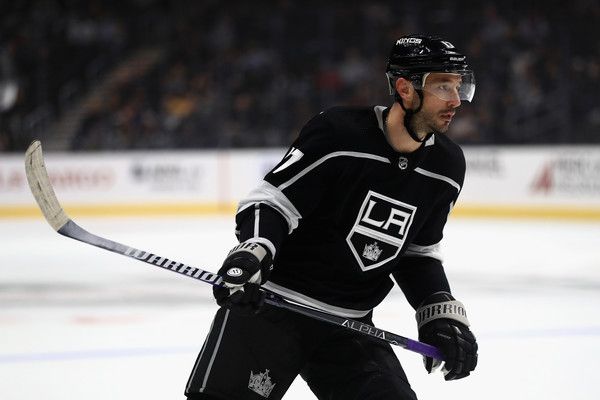 Голевая передача Ковальчука в дебютном матче за «Лос-Анджелес» не помогла «Кингз» обыграть «Аризону» Голевая передача Ковальчука в дебютном матче за «Лос-Анджелес» не помогла «Кингз» обыграть «Аризону»