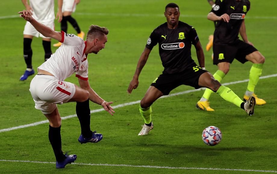 Орещук отреагировал на удаление Кайо в игре с «Ростовом» Орещук отреагировал на удаление Кайо в игре с «Ростовом»