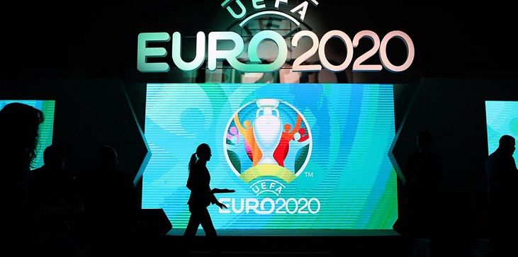Болельщикам, которые сдадут билеты на Евро-2020 из-за его переноса, придется проходить лотерею в следующем году