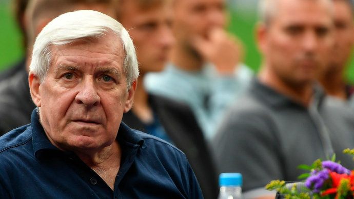 «С нами ездил человек с чемоданом и забирал деньги». Он выиграл бронзу чемпионата мира со сборной СССР