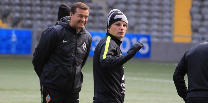 Аршавин продолжает тренироваться с «Кайратом», контракт не подписан