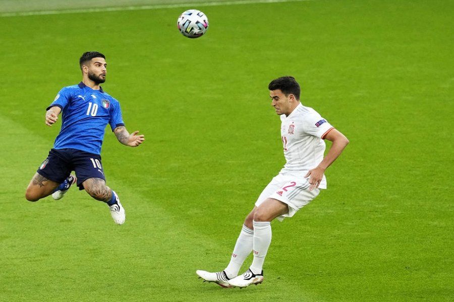 Трансферы РПЛ: Лоренцо Инсинье в "Зените" - плюсы и минусы возможного перехода чемпиона Европы Трансферы РПЛ: Лоренцо Инсинье в "Зените" - плюсы и минусы возможного перехода чемпиона Европы