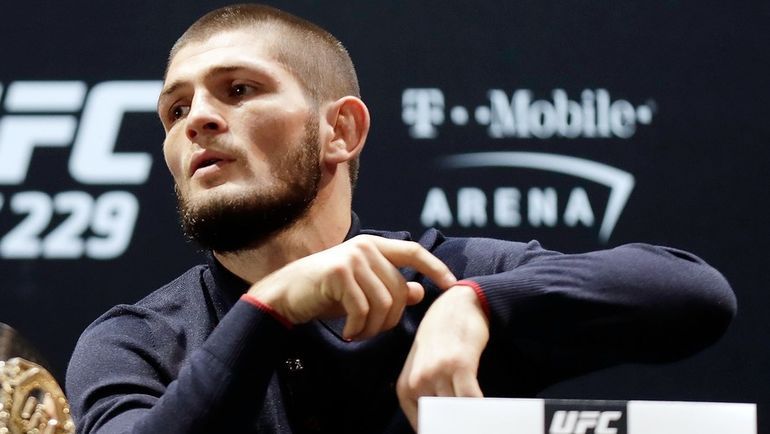 Мейвезер подпишет контракт с UFC. Все ради боя с Нурмагомедовым?
