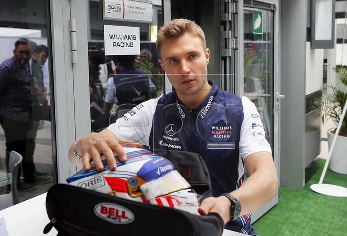 «Он выиграл крутую гонку»: Сироткин оправдал Северюхина за скандальный жест на ЧЕ