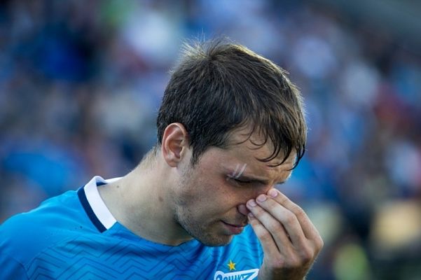 Дзюба и Смолов пропустили тренировку сборной России Дзюба и Смолов пропустили тренировку сборной России
