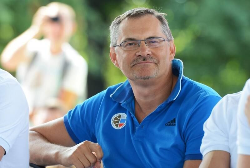Сергей Базаревич: Главная задача — вернуть престиж национальной сборной