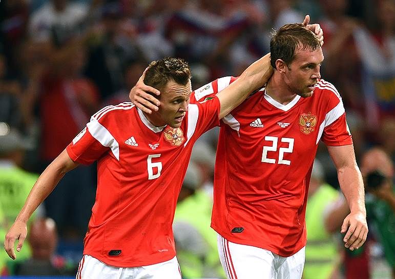 Дзюба и Черышев стали лучшими игроками сборной России в октябре