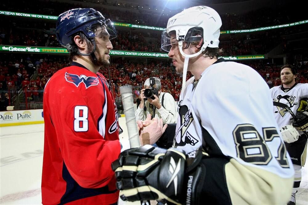 Овечкин поднялся на еще одно место в списке лучших бомбардиров НХЛ Овечкин поднялся на еще одно место в списке лучших бомбардиров НХЛ