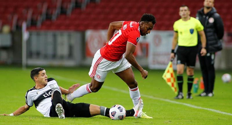 В «Интернасьонале» прокомментировали информацию об интересе ЦСКА к защитнику Мойзесу В «Интернасьонале» прокомментировали информацию об интересе ЦСКА к защитнику Мойзесу