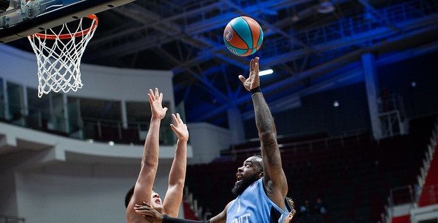 «Зенит» продолжает выигрывать все матчи сезона
