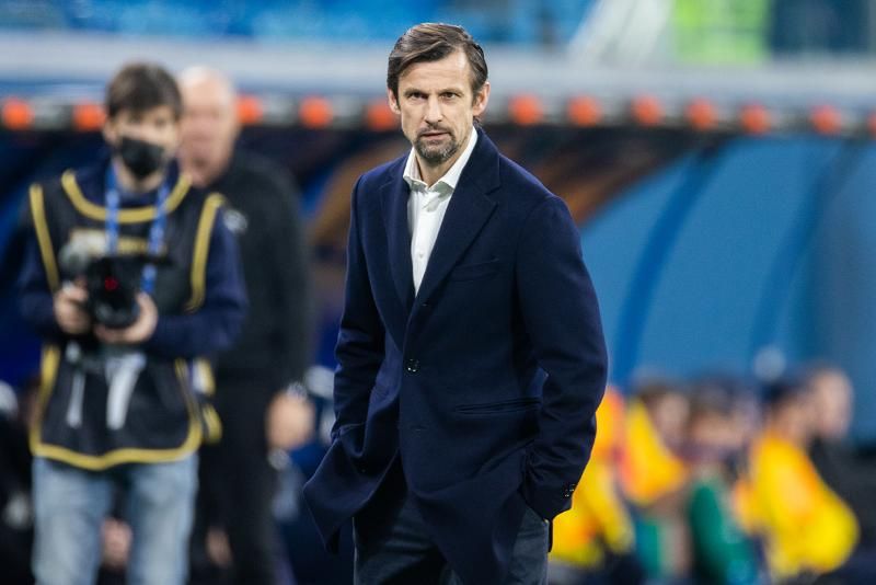 Аршавин: «Зенит» будет стремиться, чтобы Семак повторил рекорд Садырина в матче с «Факелом» Аршавин: «Зенит» будет стремиться, чтобы Семак повторил рекорд Садырина в матче с «Факелом»