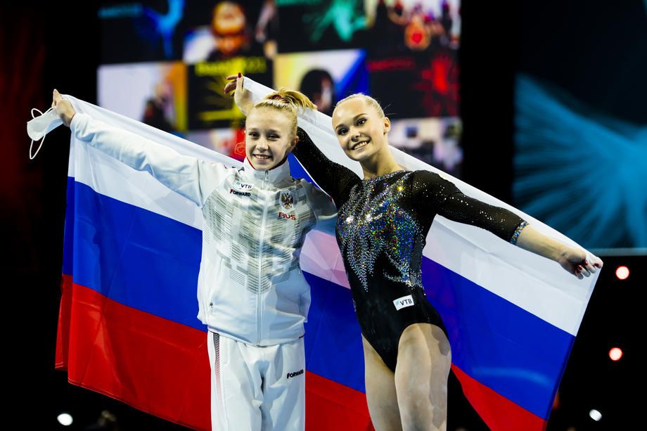 Мельникова и Листунова вошли в состав сборной России на чемпионат мира в Роттердаме