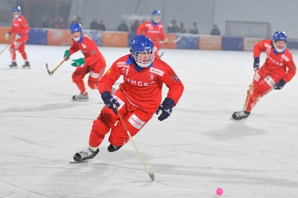 «Енисей» разгромил «Родину» со счетом 14:0