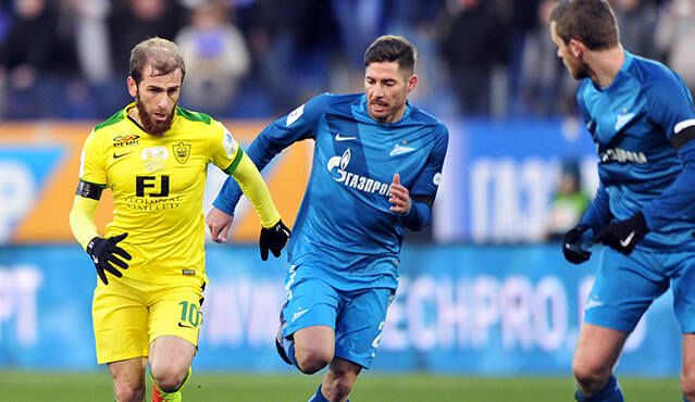 Адлан Кацаев перешел в «Анжи» Адлан Кацаев перешел в «Анжи»