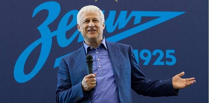 Фурсенко ночью навестил Лунева в больнице