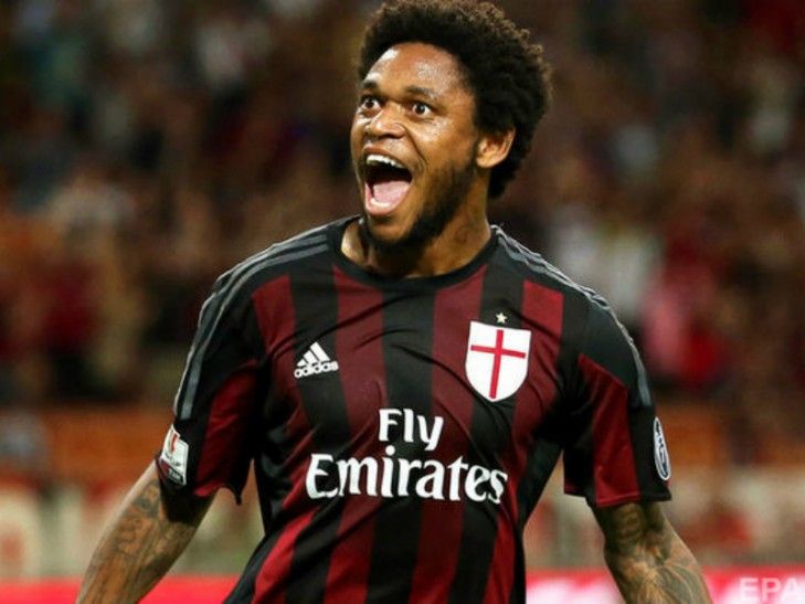 «Спартак» ведет переговоры о переходе Луиса Адриано