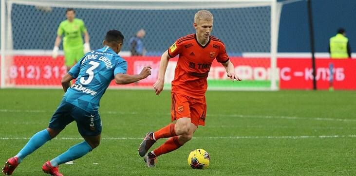 Дмитрий Парфенов: У нас уровень зарплат не такой, как у «Зенита» и «Спартака», поэтому и урезать зарплаты на столько-то процентов, как там, мы не можем Дмитрий Парфенов: У нас уровень зарплат не такой, как у «Зенита» и «Спартака», поэтому и урезать зарплаты на столько-то процентов, как там, мы не можем