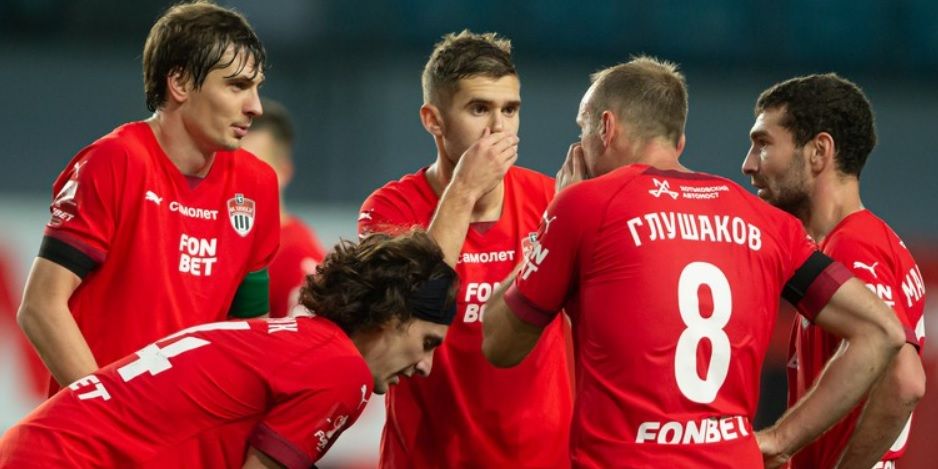 Полузащитник «Химок» Кухарчук заявил, что клуб не объясняет долги по зарплате Полузащитник «Химок» Кухарчук заявил, что клуб не объясняет долги по зарплате