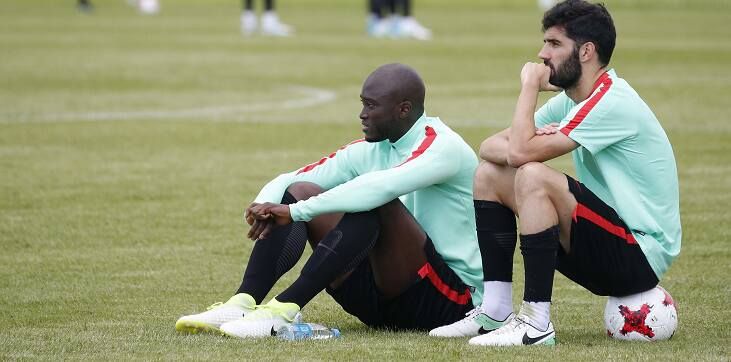 Луиш Нету: С Манчини пока не общался, сейчас все внимание уделяю сборной