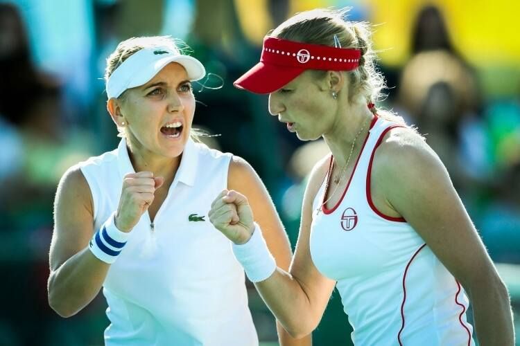 Веснина и Макарова вышли в финал парного итогового турнира WTA