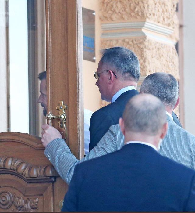 ВИДЕО: Семак приехал в Петербург за контрактом с «Зенитом»?