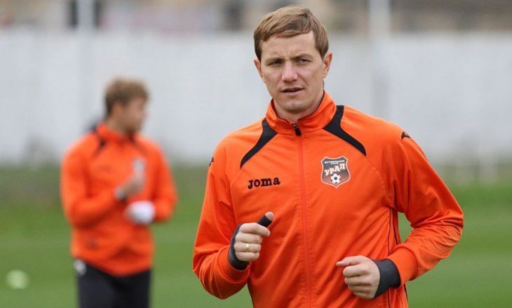«Урал» продлит контракт с Павлюченко «Урал» продлит контракт с Павлюченко