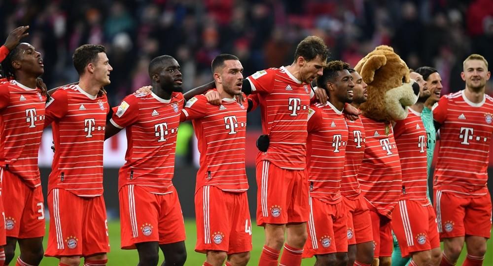 «Спорт День за Днем» проведет трансляцию матча ПСЖ – «Бавария»