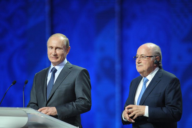 Песков: Не можем назвать деталей частной встречи Путина и экс-президента ФИФА Блаттера