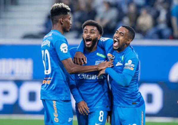 Юрист рассказал, что Малком и Клаудиньо будут обязаны встать на воинский учет, если получат российское гражданство Юрист рассказал, что Малком и Клаудиньо будут обязаны встать на воинский учет, если получат российское гражданство