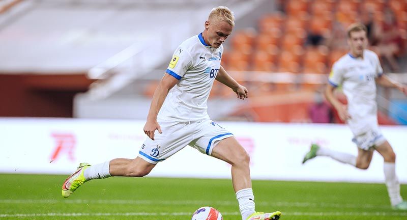 Агент Тюкавина заявил, что футболист хотел бы перейти в клуб из топ-5 лиг Еропы Агент Тюкавина заявил, что футболист хотел бы перейти в клуб из топ-5 лиг Еропы