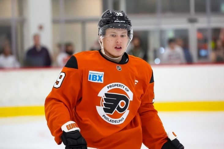 michkov-ne-uveren-znayut-li-v-filadelfii-chto-ya-reshil-sygrat-v-turnire-khl-3h3_1752002265886828063.jpg