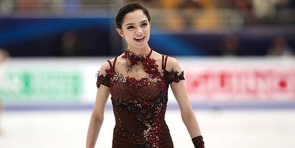 Медведева — мимо финала Гран-при? Что надо в произвольной программе