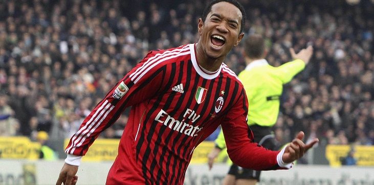 Бей правой, «Зенит»!