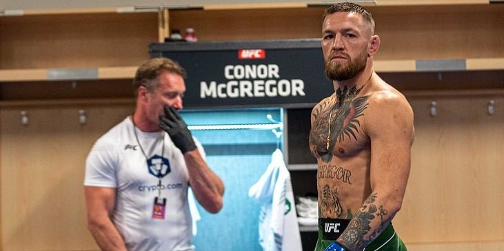 Конор Макгрегор отстранен от боев.