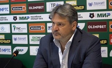 Евсеев не оценил иронию журналиста о втором гражданстве