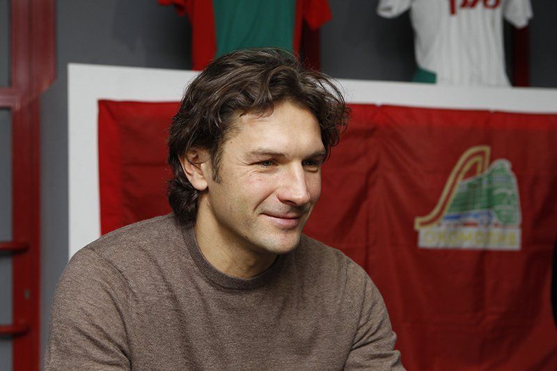Дмитрий Сенников
