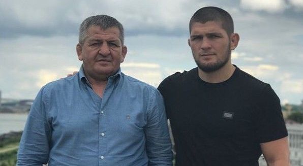 Отец Нурмагомедова подтвердил возможный уход сына из UFC. Все очень серьезно