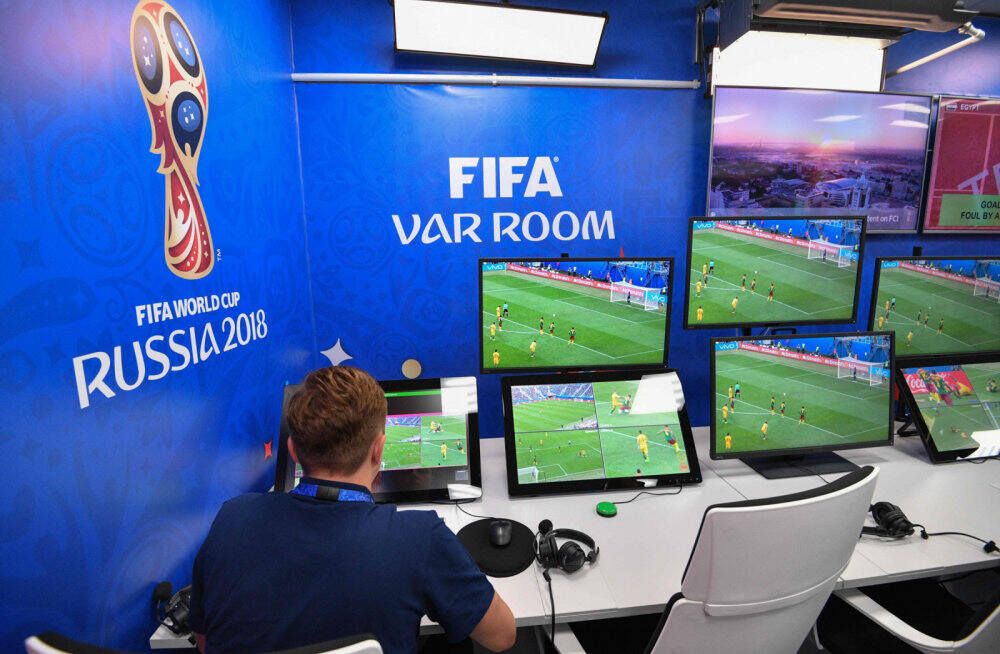 VAR, Неймар, Катар...