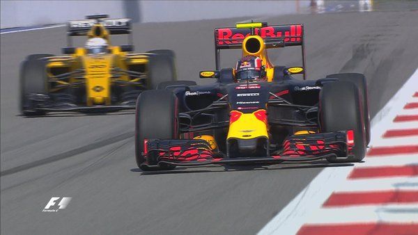 Хэмилтон выиграл вторую практику Гран-при Сочи, Росберг проиграл две позиции, Квят ─ 7-й