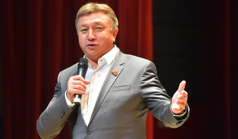 Директор «Самбо-70» объяснил, почему Загитову не позвали на юбилей школы