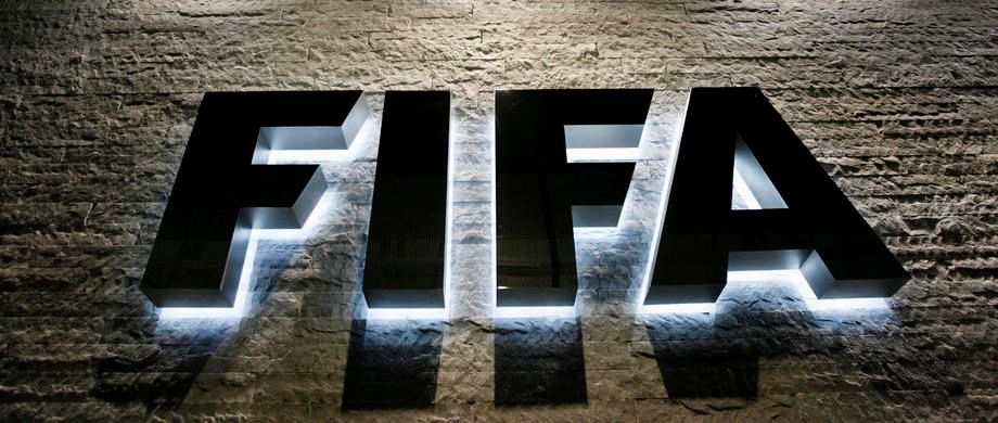 ФИФА нашла способ избежать проблем с контрактами футболистов